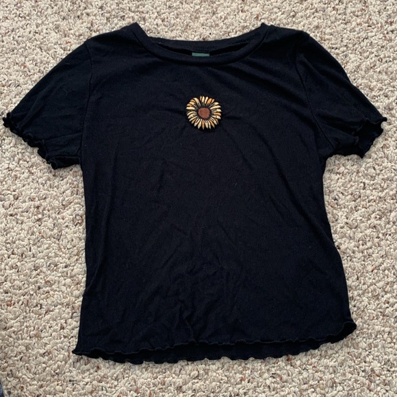 Tops - Sunflower Target Shirt
